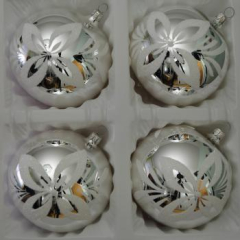 Kugeln silber mit Blumendekor, 4 Stück, Ø 10cm